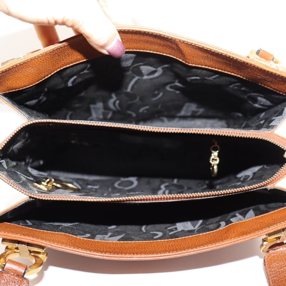 Salvatore Ferragamo Vintage Brown Leather Shoulder Bag Made in Italy - Picture 7 of 10